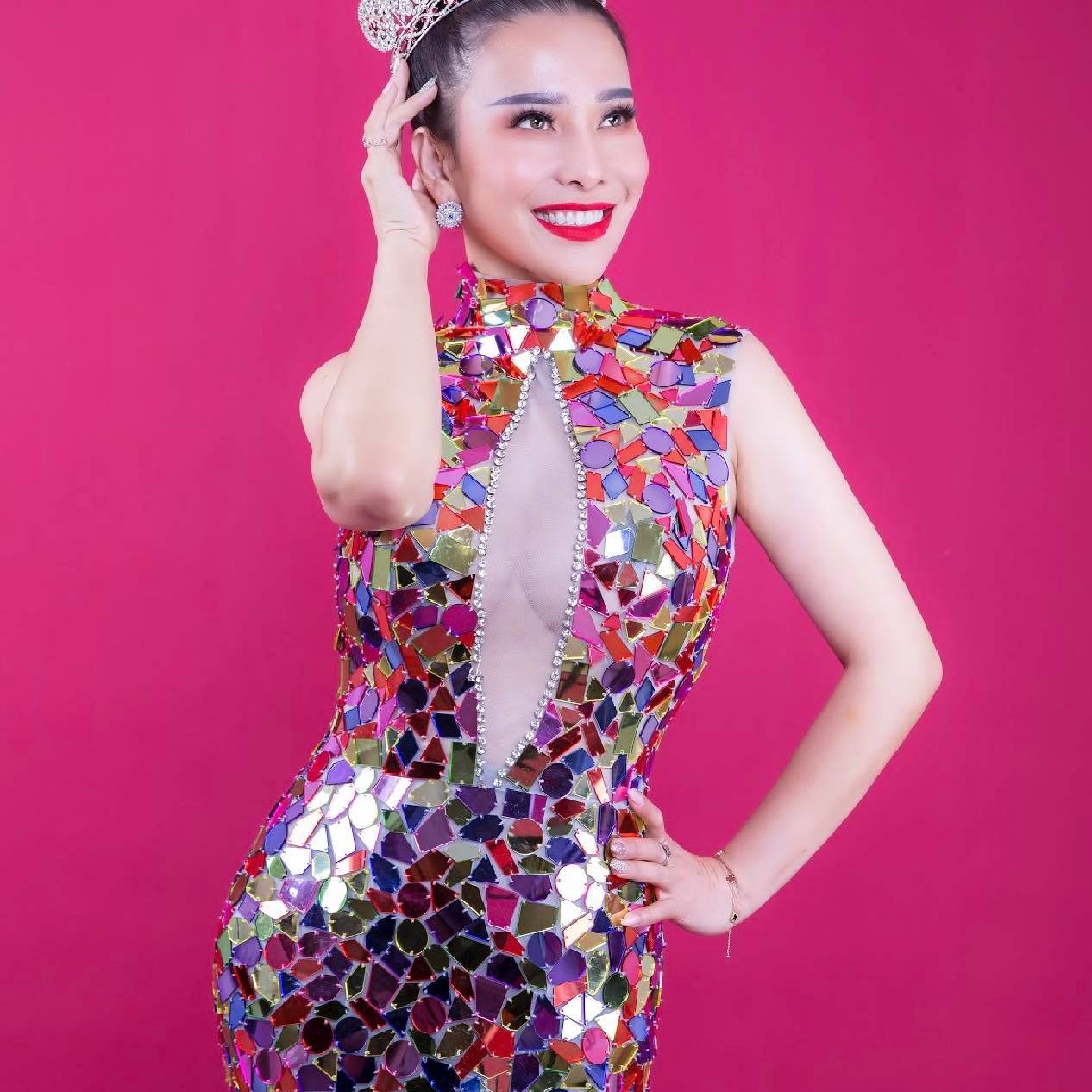 Ha Ngoc Van 2021 0