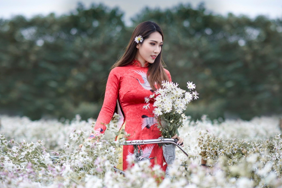 Mai Thiên Trang thổi hồn vào những ca khúc dân ca Nam bộ