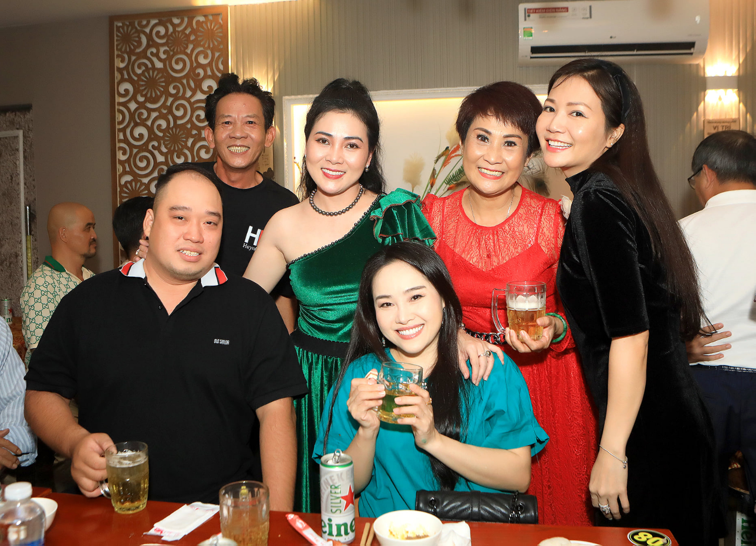 Diem Thuy 22