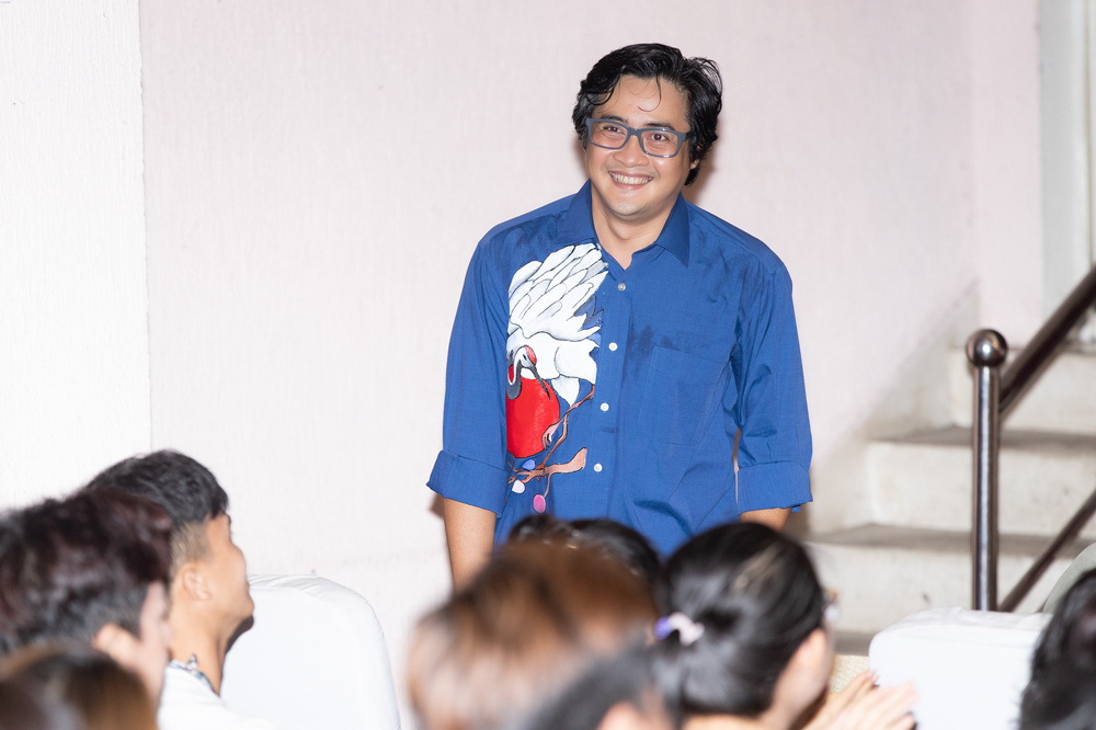 Kich Hong Van 10
