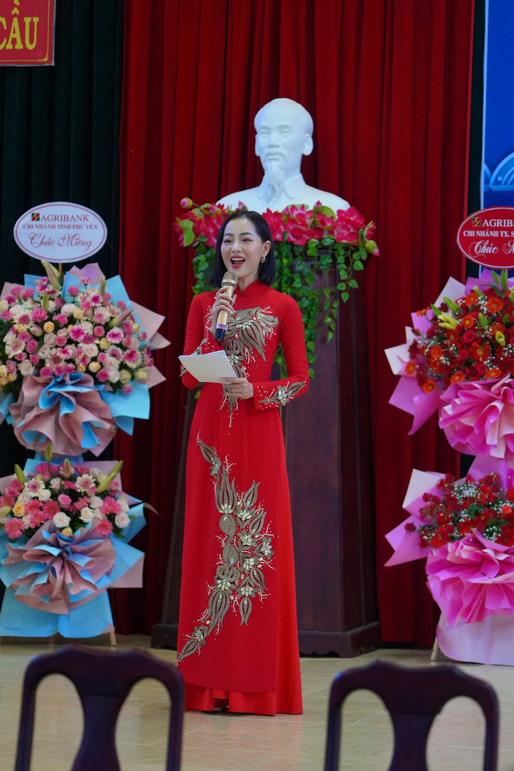 MC Minh Ngoc 2