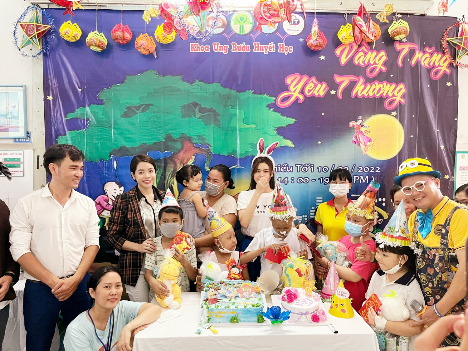 Các bệnh nhi có một Trung thu thật ý nghĩa