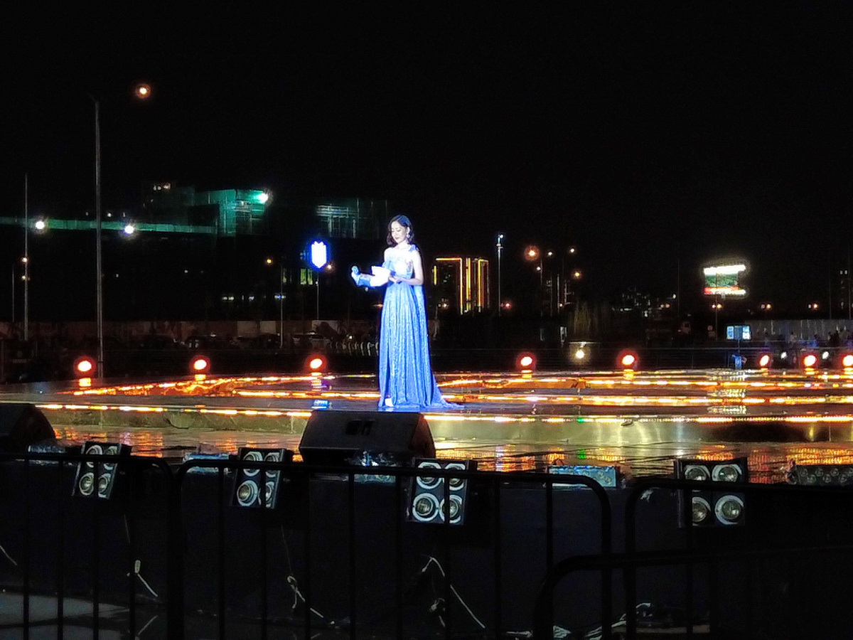 MC Dinh Ngoc 1