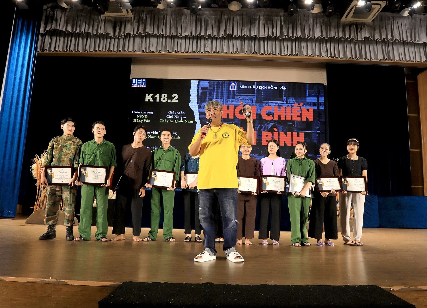 Kich thoi chien 3