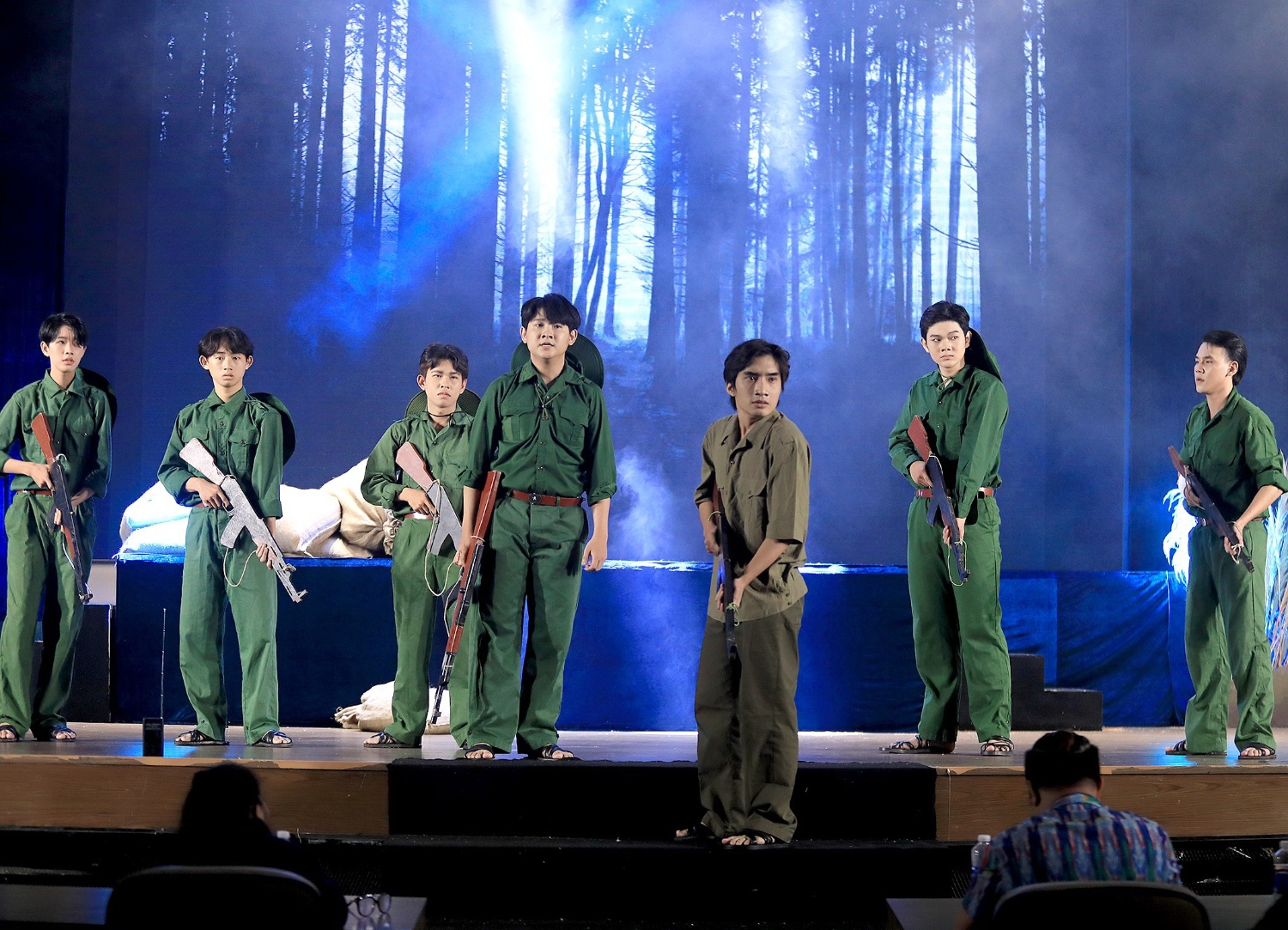 Kich thoi chien 4