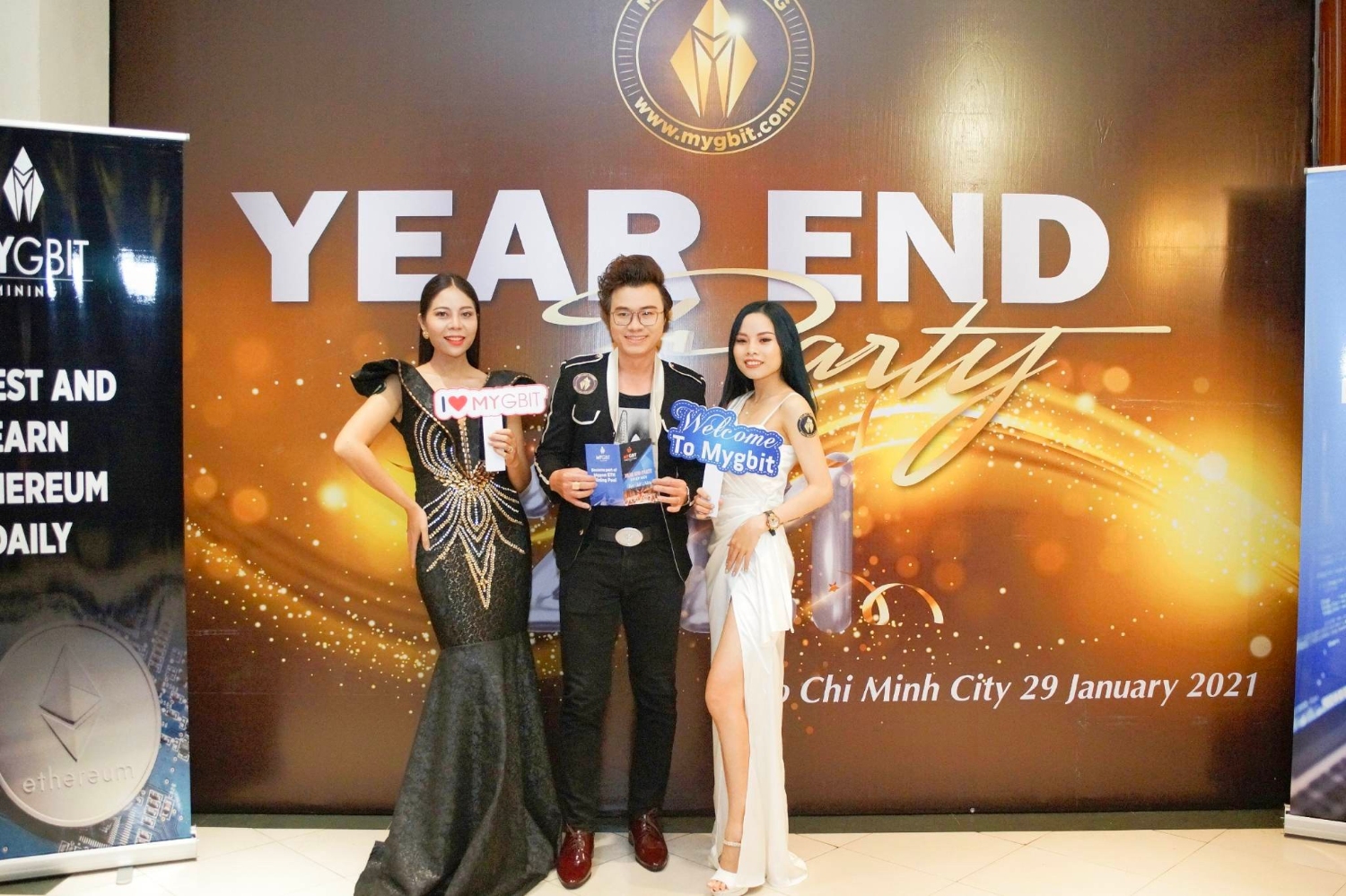 MC Sa Khang 19