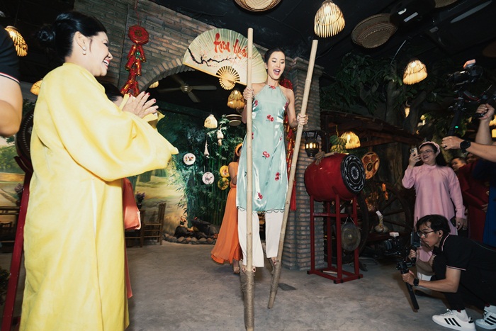 Ann quan 12