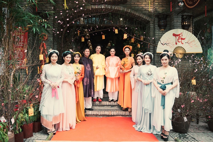 Ann quan 25