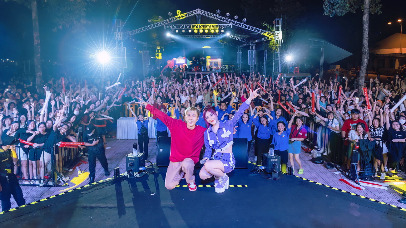 DJ Tina tại Trường ĐH An Giang
