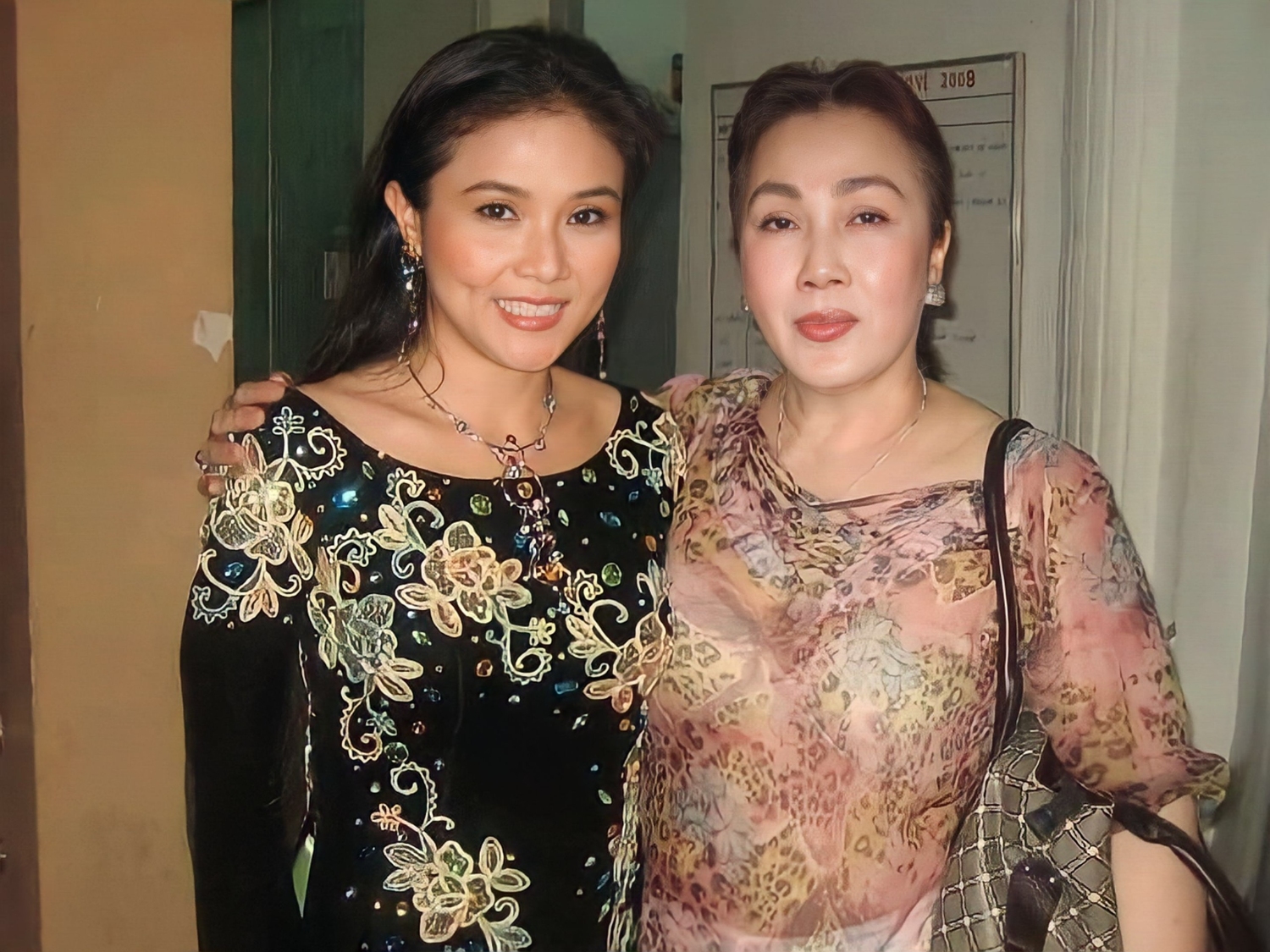 BÀ KIM ANH VỚI THANH NGÂN