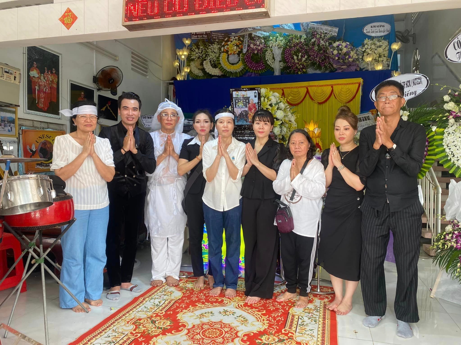 08 CẨM NHƯ CHIA BUỒN CÙNG NS TB