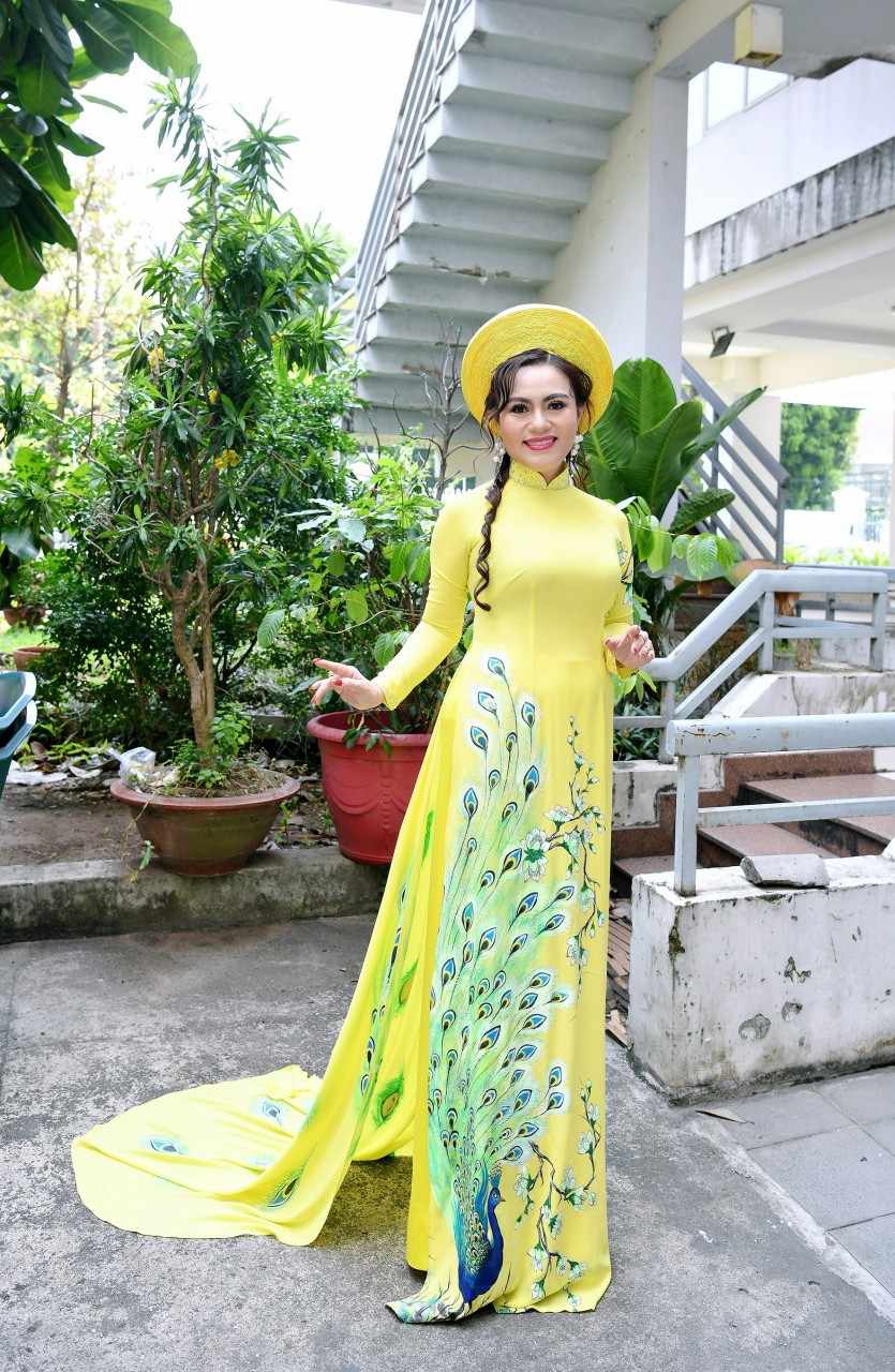 Anh bia Thanh Van 1