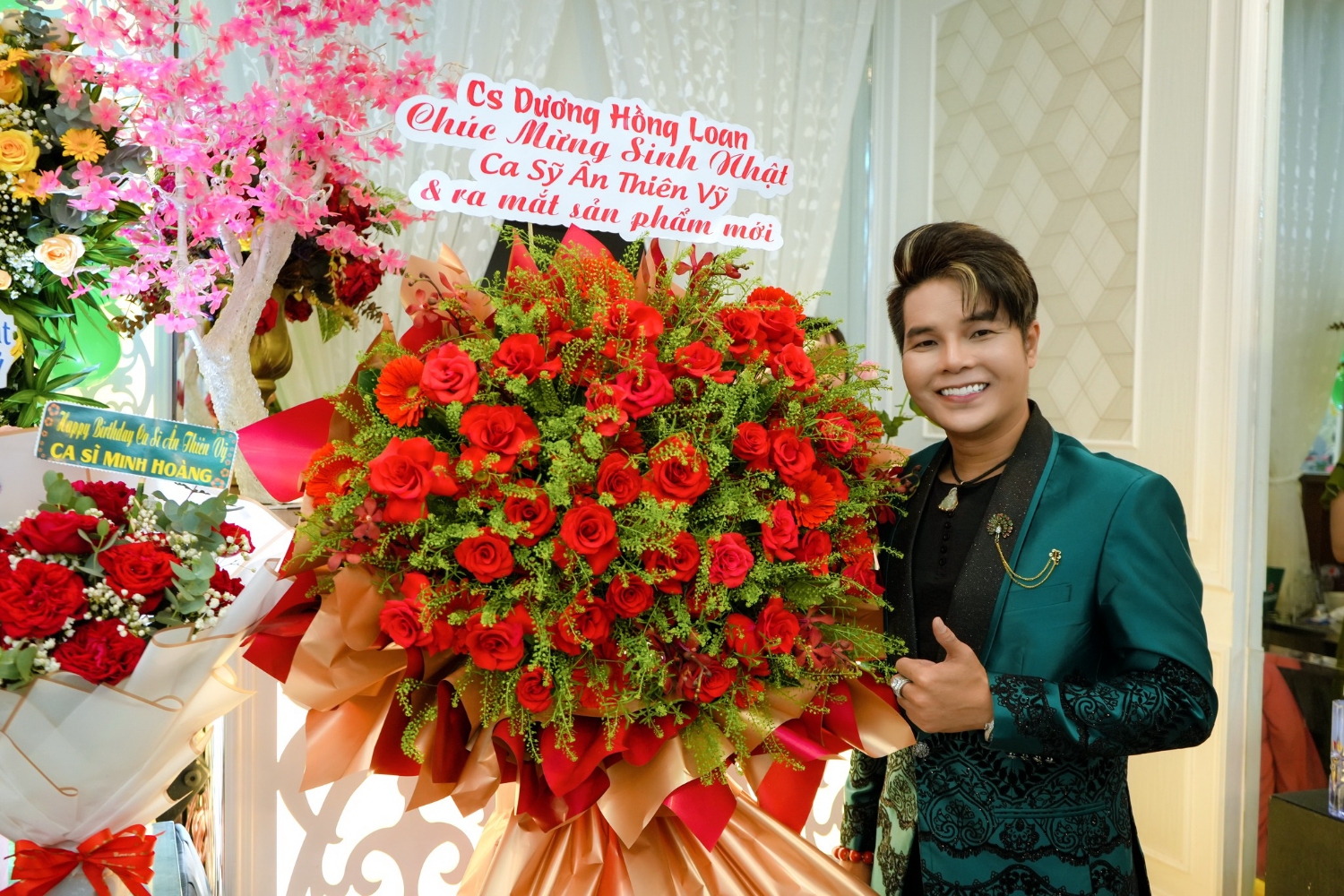 Ca sĩ Ân Thiên Vỹ thành công mới và hướng đi mới trong ngày mừng tuổi mới