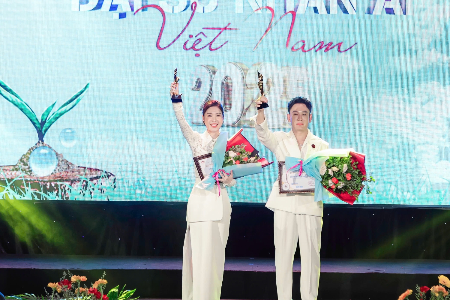 Lưu Thế Truyền và Nguyễn Lê Lâm Ngân chiến thắng giải thưởng Đại sứ nhân ái Việt Nam 2025