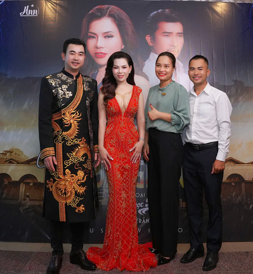 CS Ha Ngoc Nhung 13