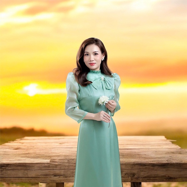 Tina Tuyet 5