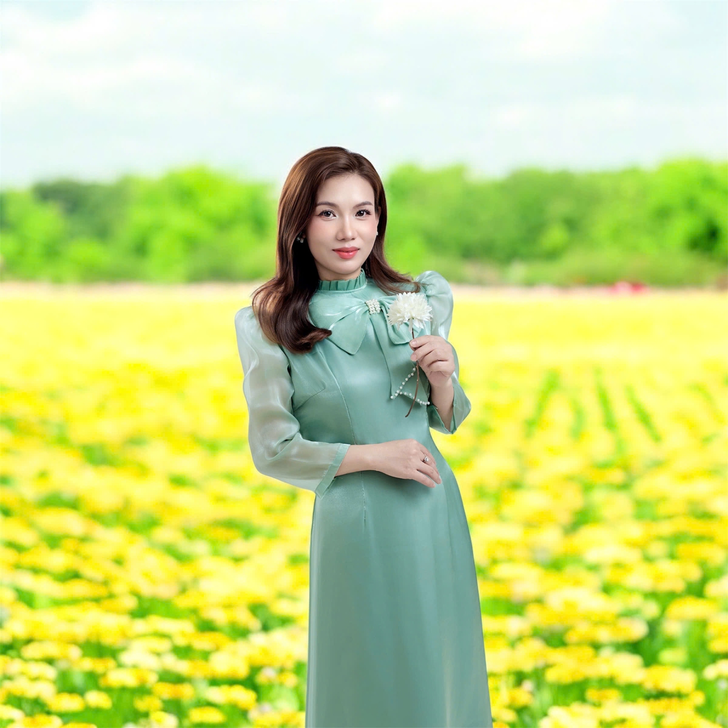 Tina Tuyet 7
