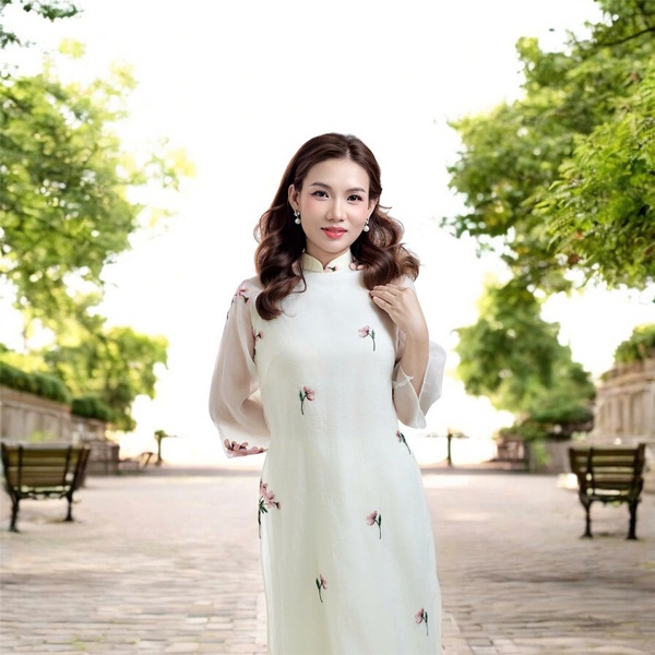 Tina Tuyet 9