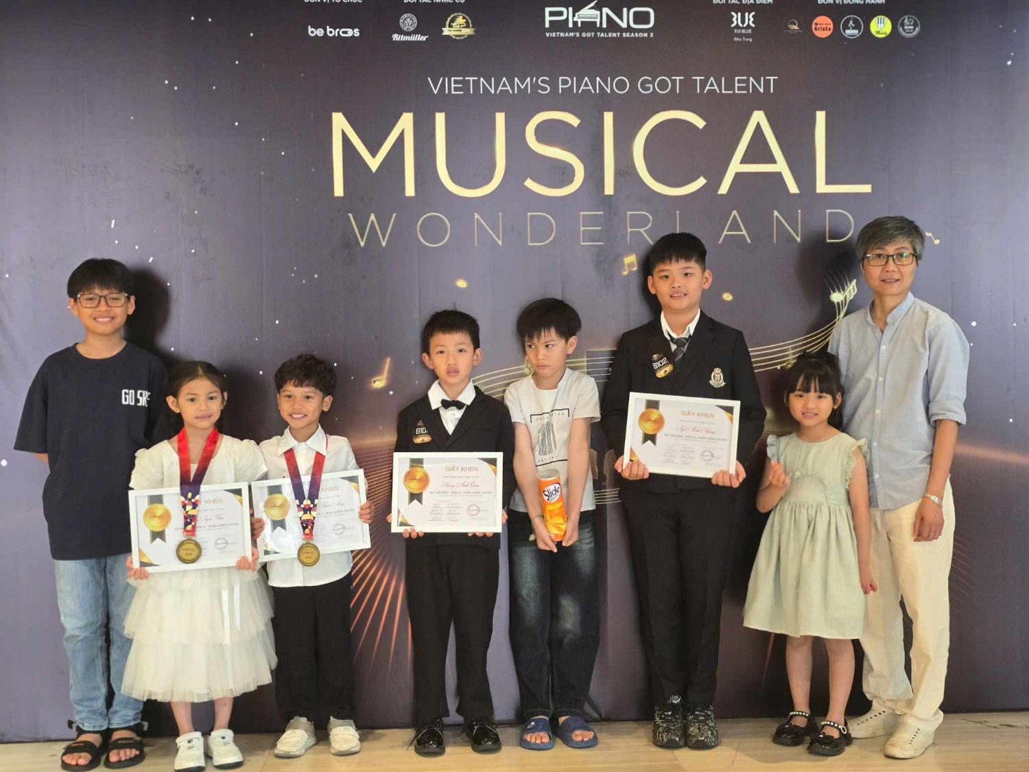 HC Salon Music & English - Khơi nguồn âm nhạc tại xứ sở tình yêu