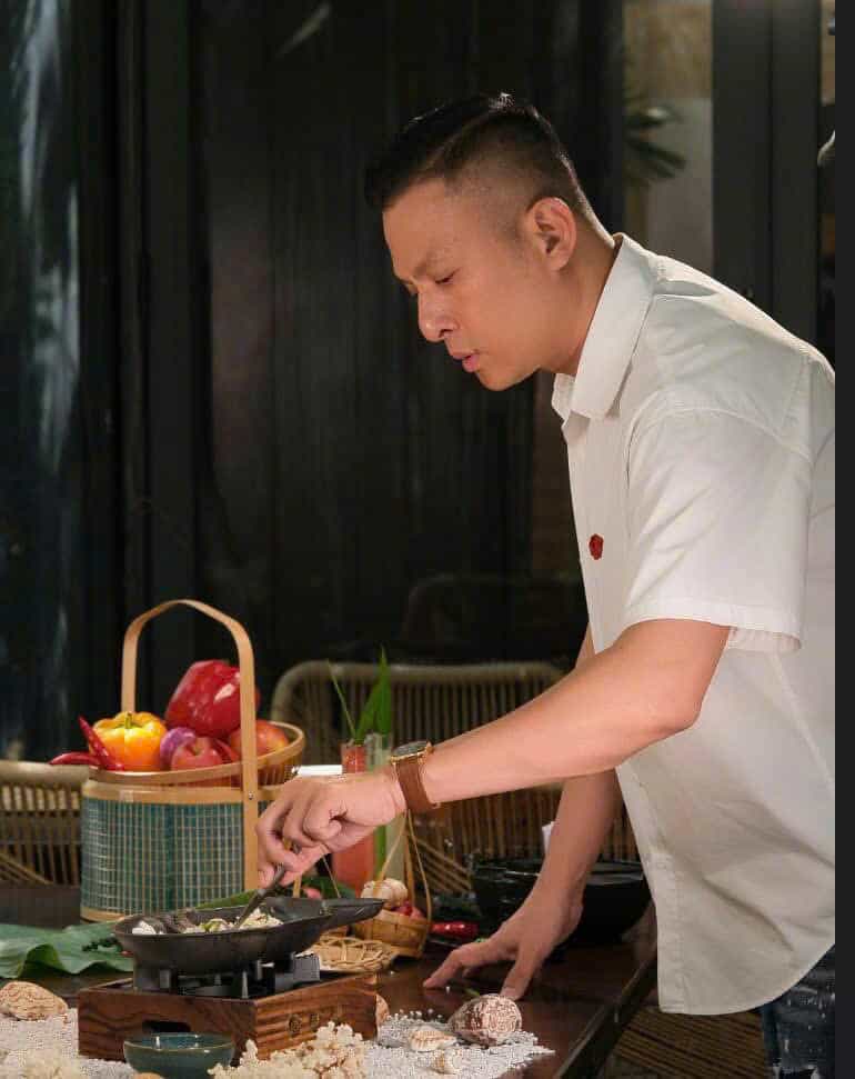 Trang Le 55