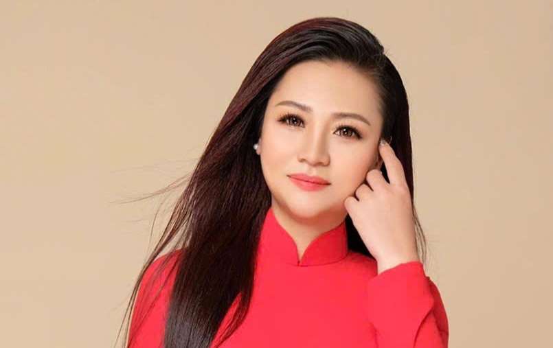 Ca sĩ Thúy Anh và nghiệp làm bầu từ khi còn trẻ