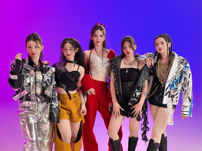 Nhóm nhạc trẻ Vstar chính thức ra mắt thị trường âm  nhạc Việt