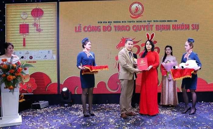 CNS Cindy Trần được bổ nhiệm vào chức vụ mới