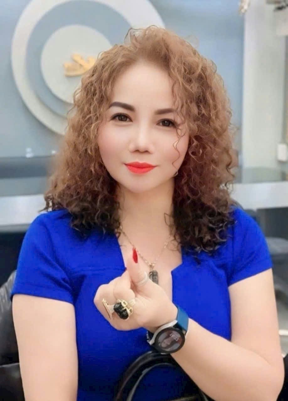 Madam Thu 3